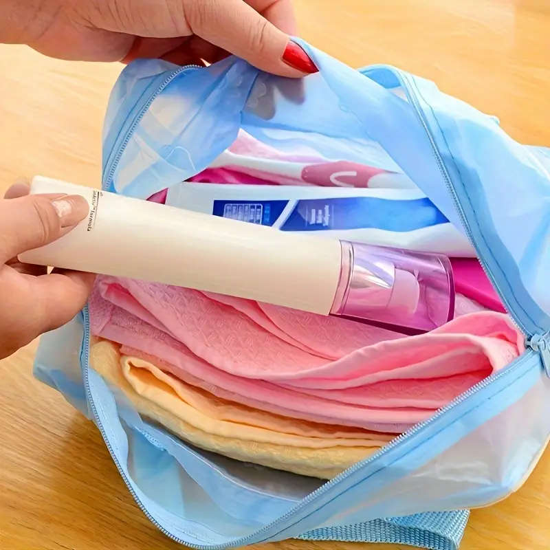 x5pcs Lightweight Travel Makeup Bags