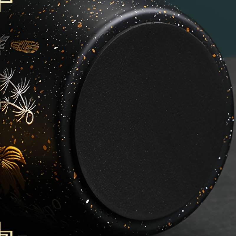 1pc Elegant Stainless Steel Ashtray with Lid Anti-Fly Round Design for Home Living Room Decor