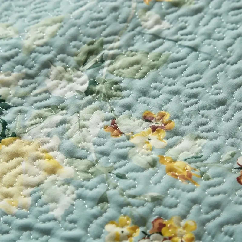 Patchwork Floral European Style Thin Bedspread Set 173cm*229cm