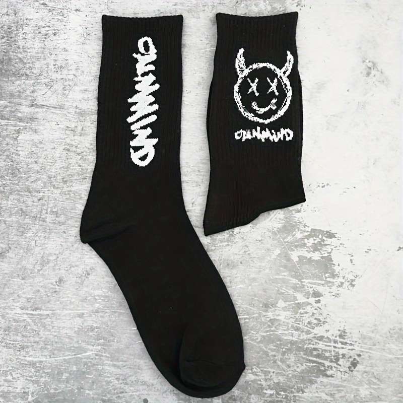 1 Pair White One Size Socks