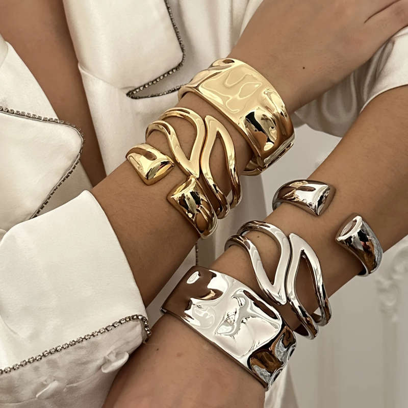 3-Piece Metal Exaggerated Bracelet Set For Women