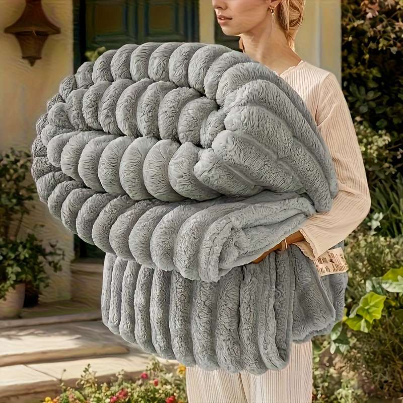 1ps Blanket Color Khaki size 70x100 cm  27.56 x 39.37 inches