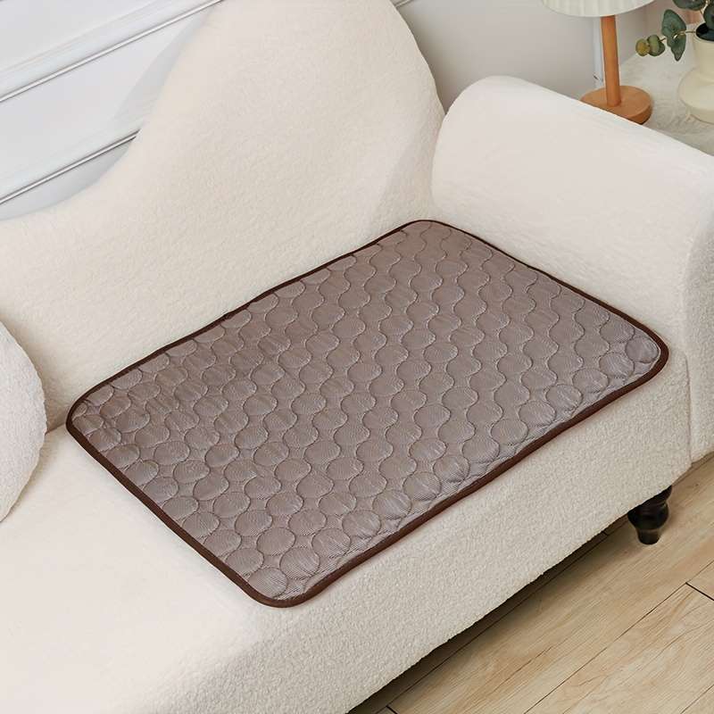 1piece Grey Cooling Pad