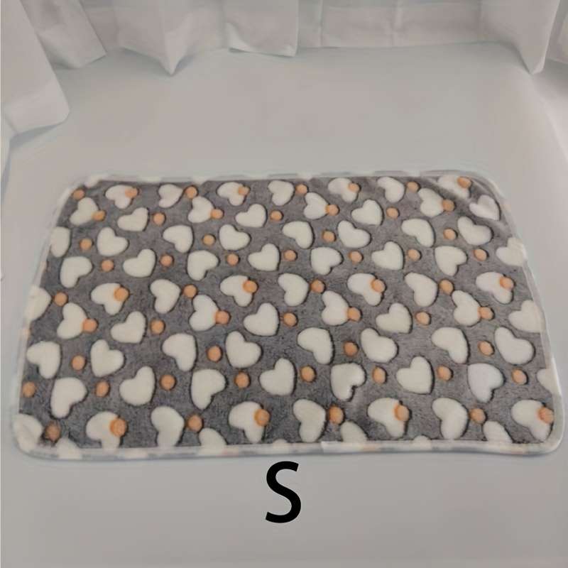 1ps Blanket Color Gray  Love Model  size L:76x104cm