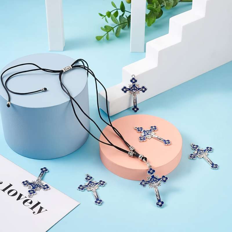 1 Piece Blue Jesus Theme Pendant
