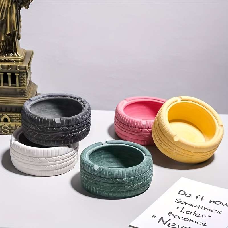 1pc American Retro Style Tire Ornament Jar a Creative Home Bar Decoration with a Nordic High-End F