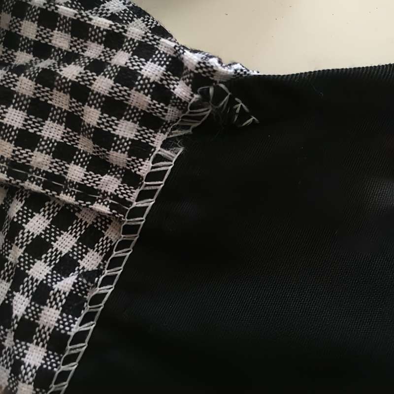 1pc Cute Bow Tie Apron Designed for Cooking Featuring Two Pockets for Small Items Suitable for Ac