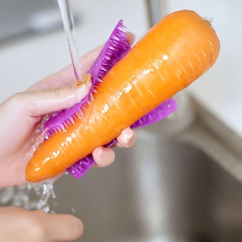 1pc A Multifunctional Fruit And Vegetable Cleaning Brush a Flexible Vegetable Scrubber Cucumber