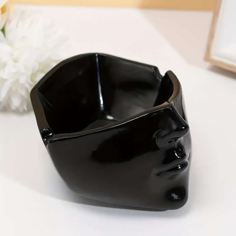 1pc Classic Style Resin Inspirational Face Ashtray Decorative Collectible Figurine for Various Ro