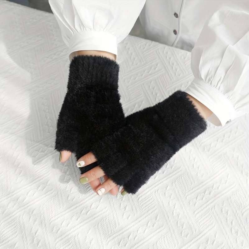 1 Pair Black Warm Gloves
