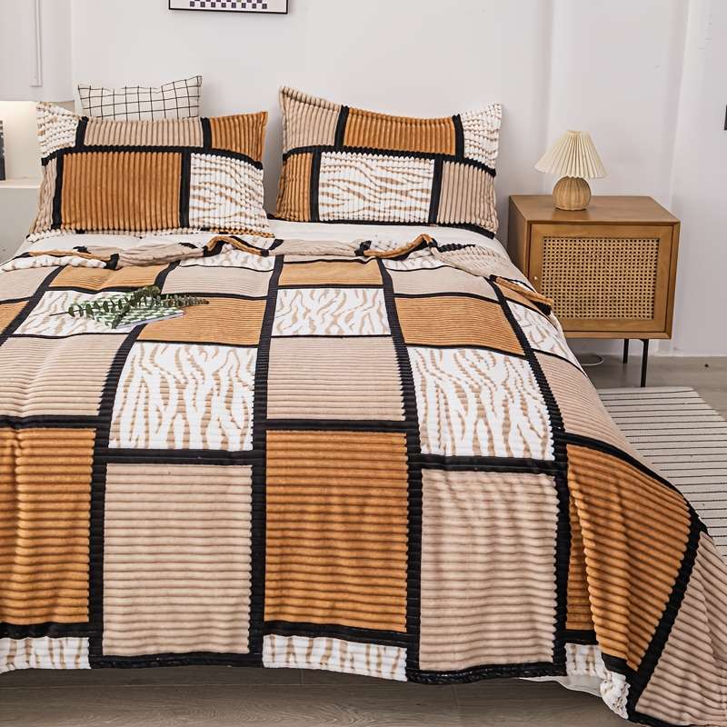 1ps Blanket Color Green Camel Grid size 39.3INx59IN 150CMx100CM