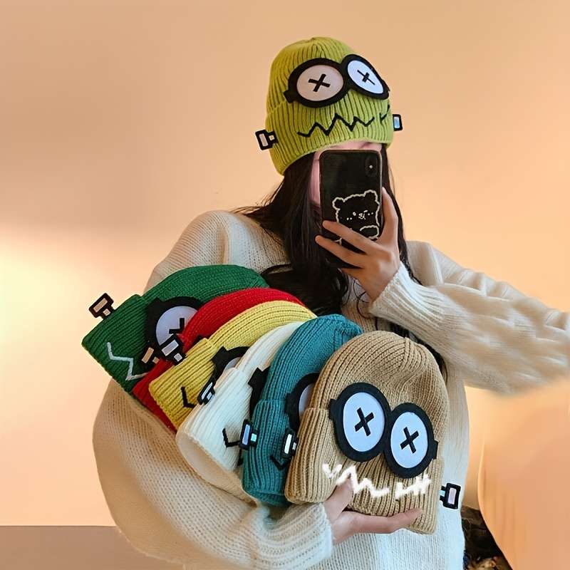 1pc Funny Knit Hat Autumn Warm Faulty Robot Cartoon Knit Cap Winter Ear Protection Knit Hat