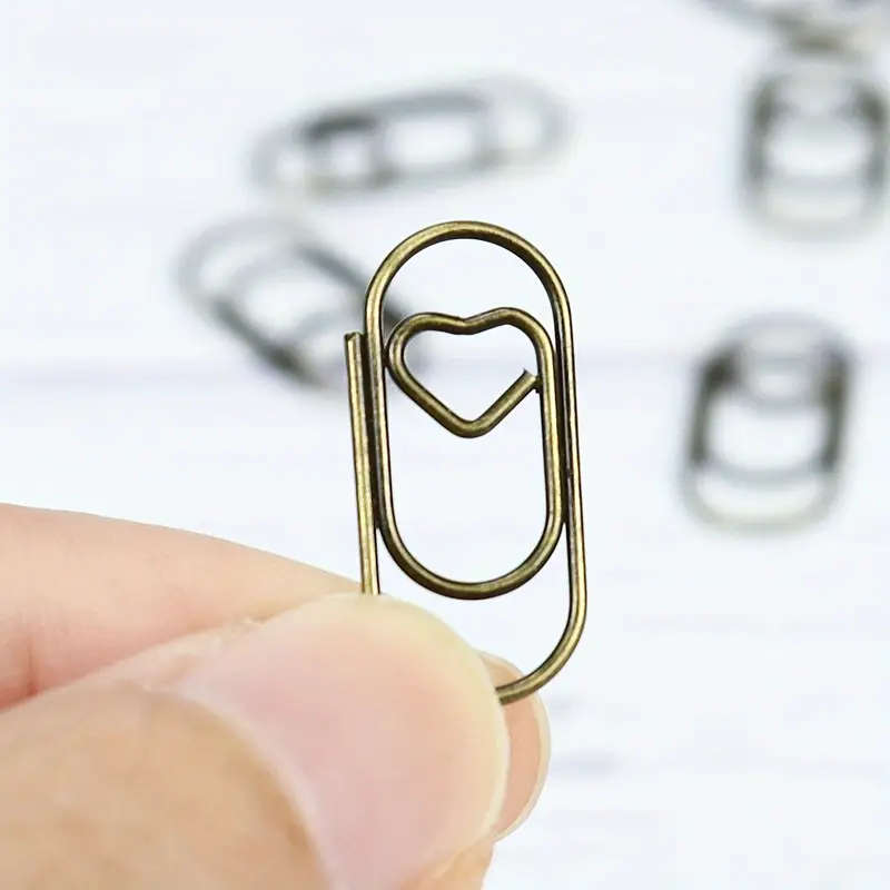 Retaining Clip