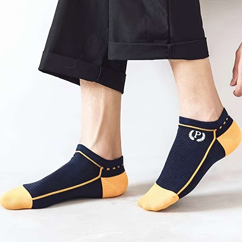 5 Pairs Of Random Colors One Size High Elastic Socks