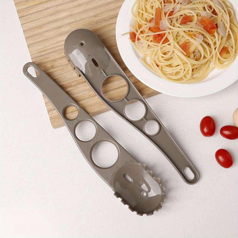 1pc Creative PP Powder Spoon Multifunctional 3-hole Powder Measuring Spoon Household Noodle Spo