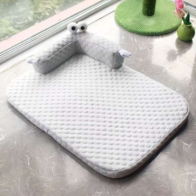 1piece Grey Cooling Pad