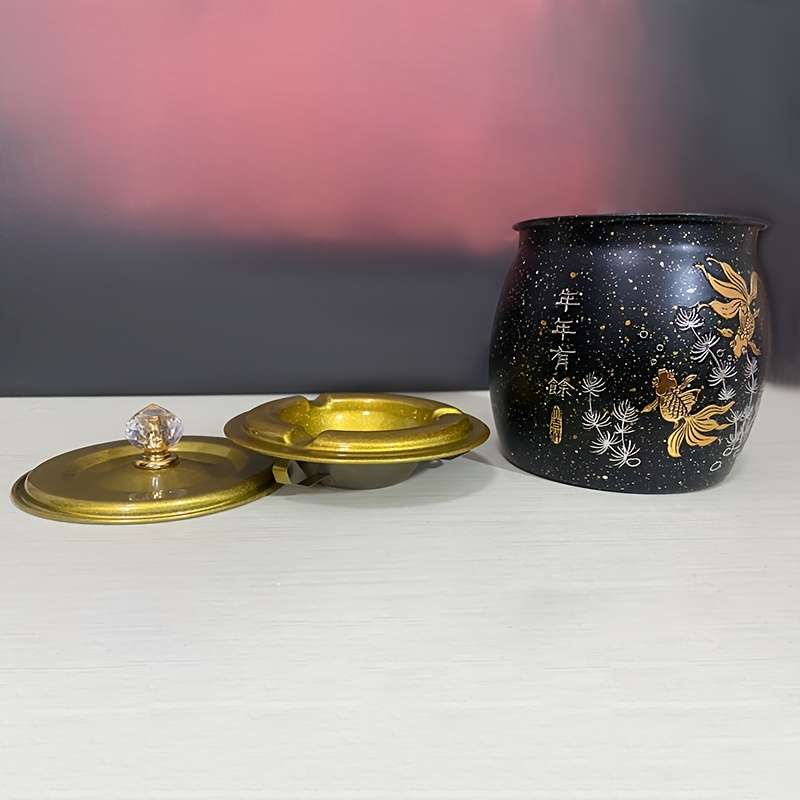 1pc Elegant Stainless Steel Ashtray with Lid Anti-Fly Round Design for Home Living Room Decor