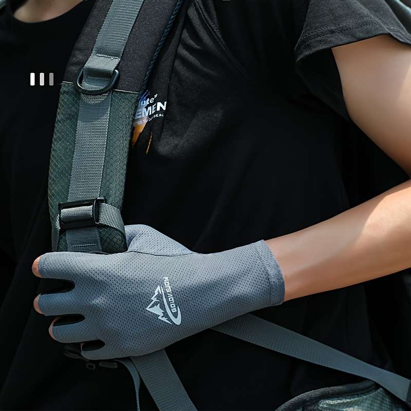 2 Pairs Black Gray Outdoor Sports Gloves