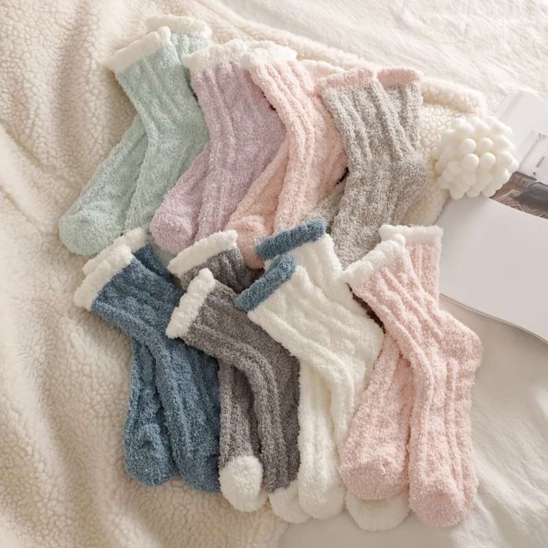 1Pairs Sock 8 Pairs Random  Mixed Colors   One Size
