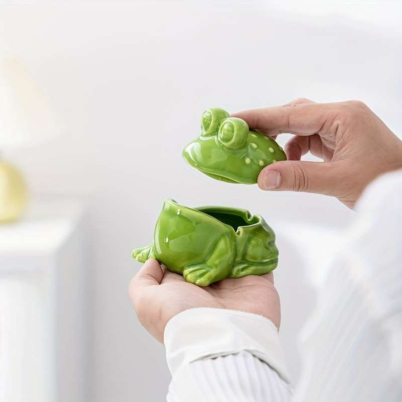 1pc Creative Frog-Shaped Ceramic Ashtray for Home Restaurant and Office Use High-end Sophistic