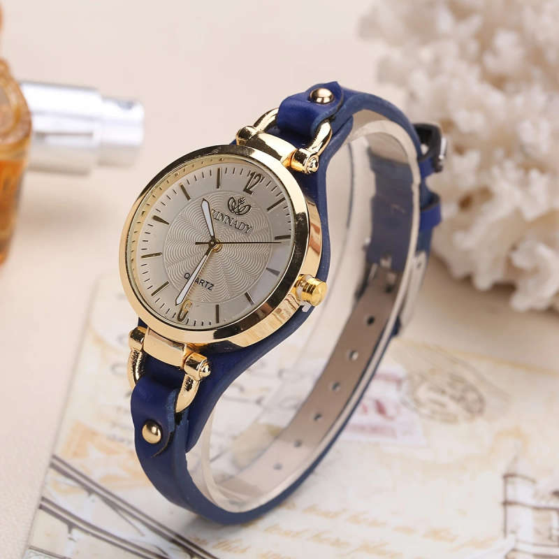 1pc Elegant Women's Quartz Watch Minimalist Brown Faux Leather Strap Golden-Tone Case White Dial Non