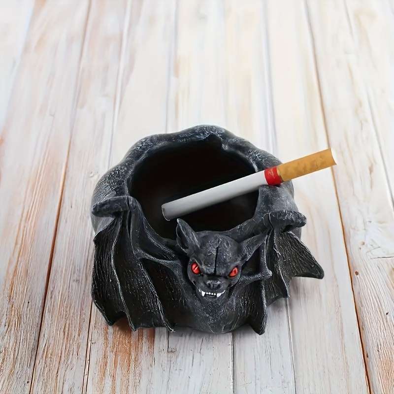 1pc A Halloween Bat Decoration Piece.