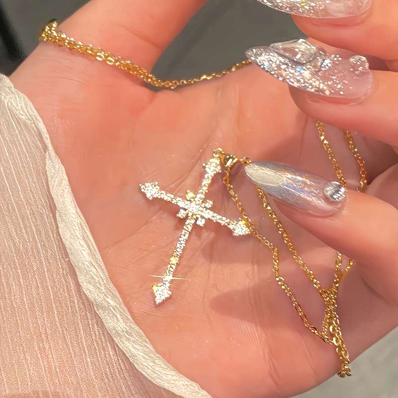 1 Piece Golden Yellow 1 Jesus Theme Pendant