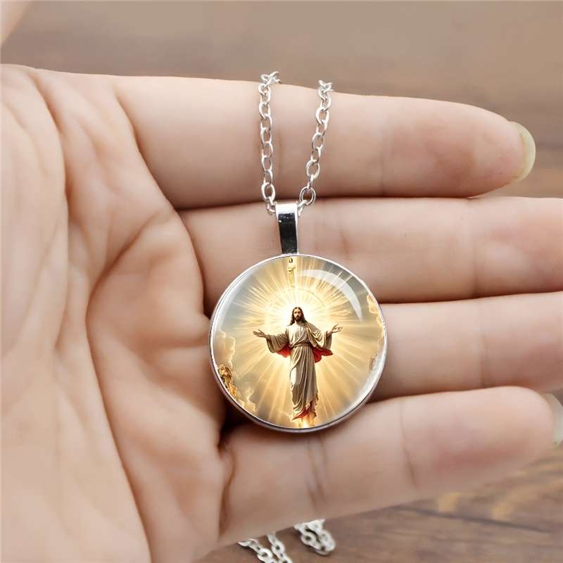 1 Piece Silvery Jesus Theme Pendant