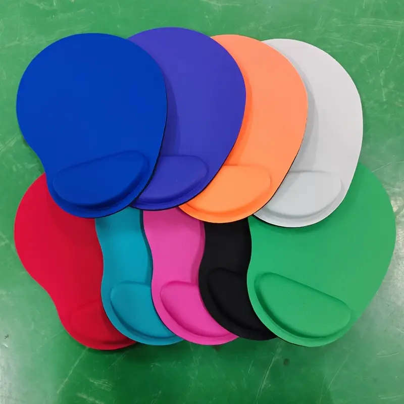 1pc Mouse Pad With Silicone Gel Wrist Support