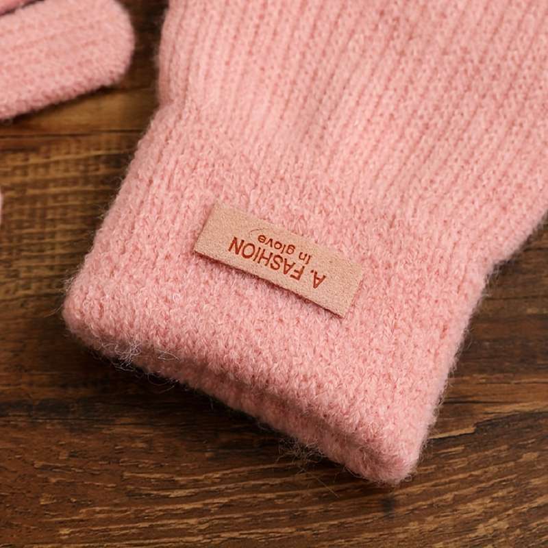 1 Pair Beige Color Warm Gloves