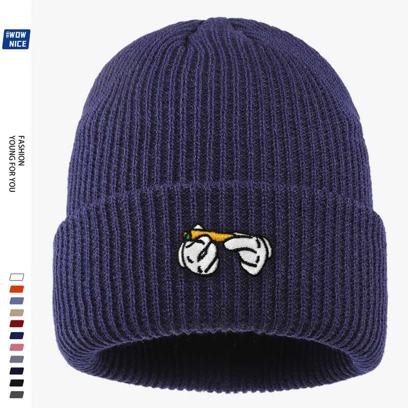 1pc Rendy Leaf Embroidered Acrylic Beanie Unisex Cartoon Cigarette Design Knit Skull Cap Lightwei