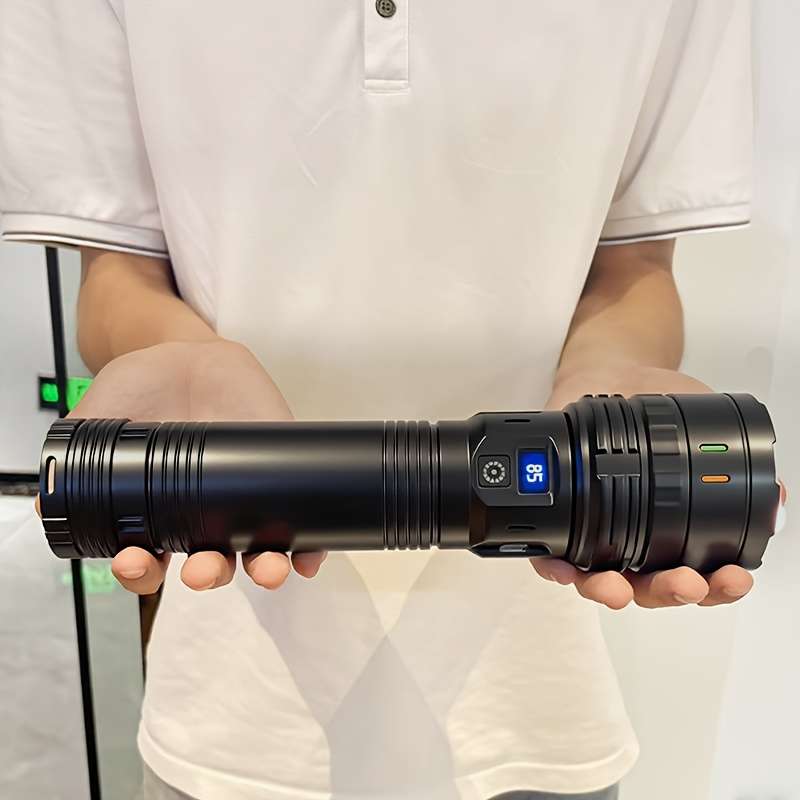 1PC   Flashlight