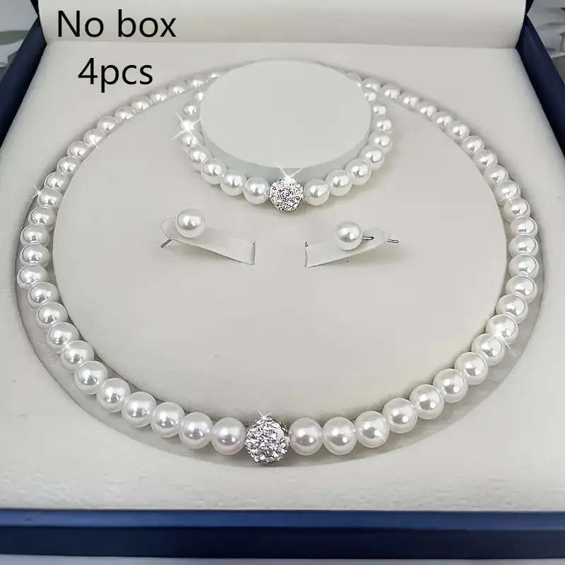 1 necklace + 1 bracelet + 2 earrings. Elegant and minimalist faux Imitation Pearl jewelry set