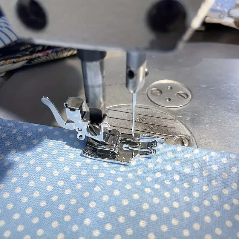 Quilting Edge guide presser foot