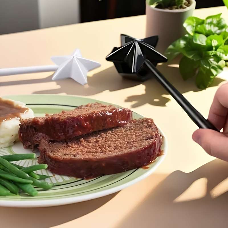 2pcs Magic Wand Salt Pepper Shakers Refillable Spice Dispenser with Holes for Easy Pouring