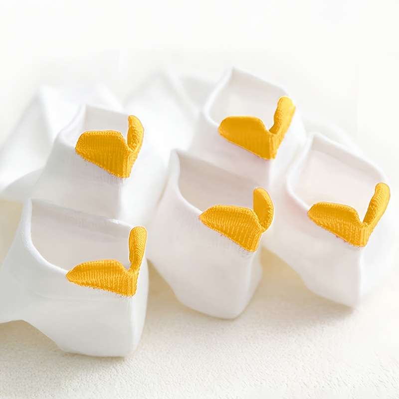 5 Pairs White Background Yellow Heart One Size High Elastic Socks