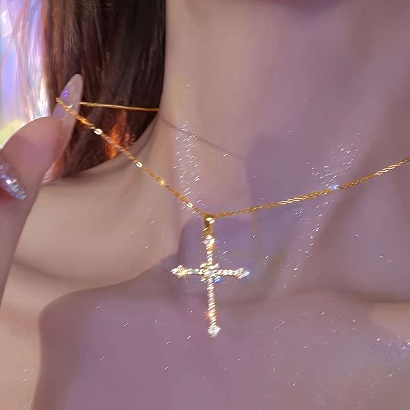 1 Piece Golden Yellow 1 Jesus Theme Pendant