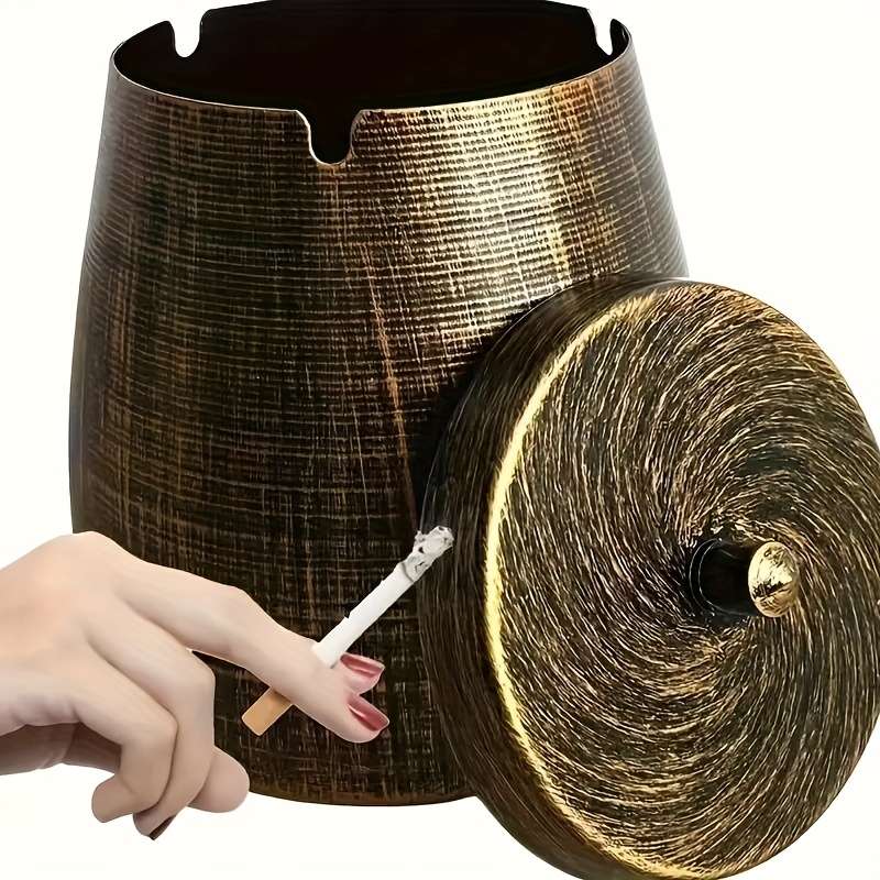 1pc Large Outdoor Windproof Stainless Steel Cigar Ashtray with Lid Dual Compartment Design fo