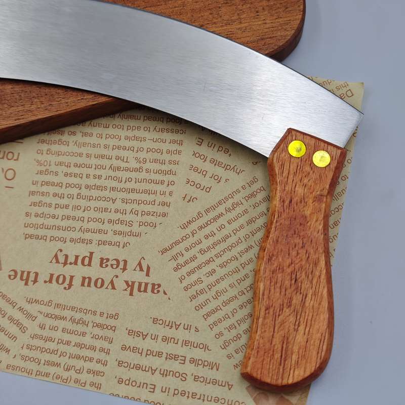 1pc Artisan Stainless Steel Pizza Cutter with Wooden Handles Curved Blade for Effortless Doug