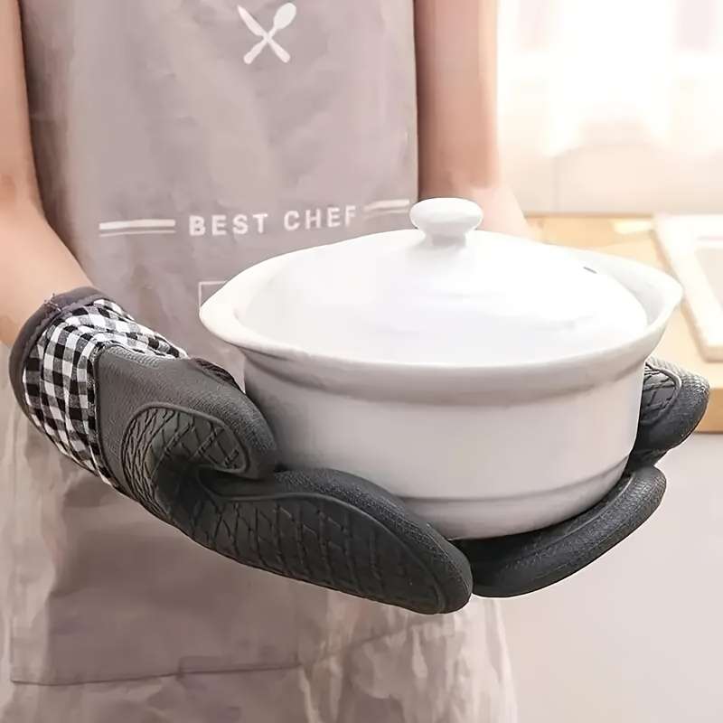 2pcs Non-Slip Silicone Kitchen Mitts Hand Wash Only Outdoor Cooking Safety Gear Check Pattern