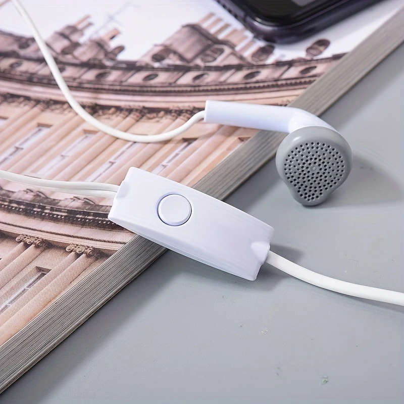 Earphone