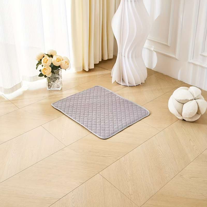 1piece Ice Silk Checkered Pad   Grey Cooling Pad