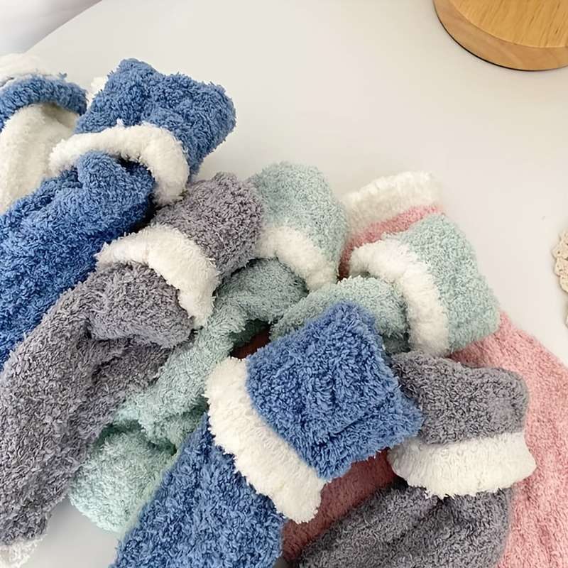 1Pairs Sock 8 Pairs Random  Mixed Colors   One Size