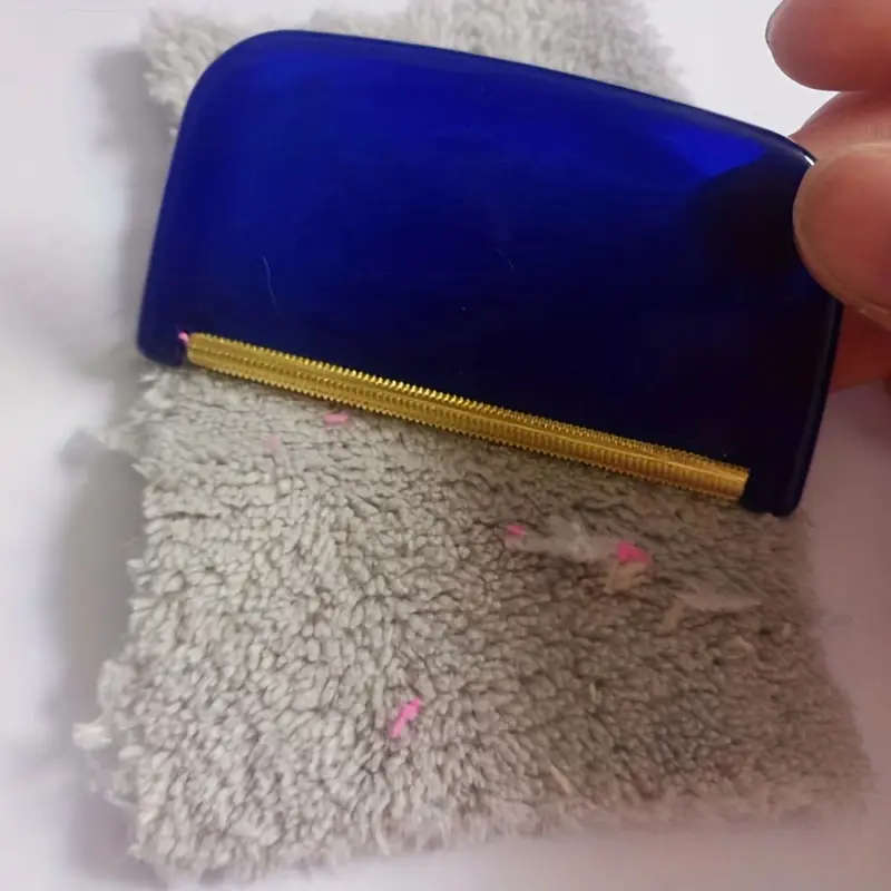 6pcs Portable Manual Lint Remover with Copper Mesh Effective Pilling Comb for Fleece and Knit Clothe