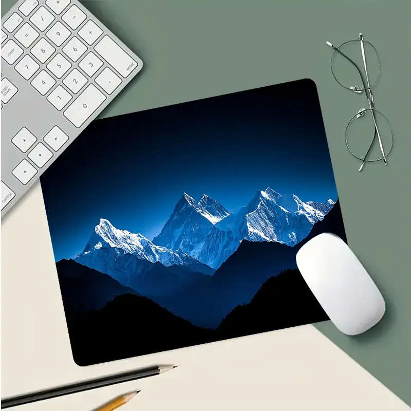 1pc 21x26cm Rugged Snow Mountain Rubber Non-Slip Mouse Pad Office Desk Accessory