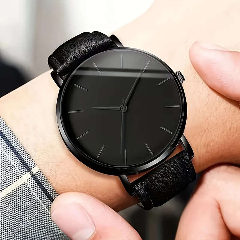 2pcs set Men's Simple Black Quartz Watch Bracelet Set Color sent randomly