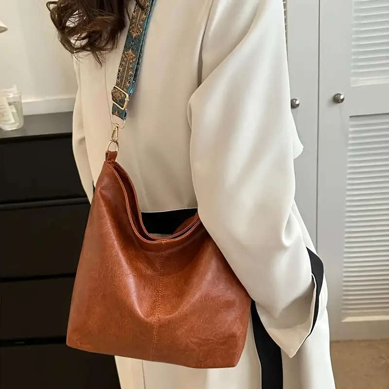 Minimalist Retro Tote Bag - Spacious Shoulder Bag with Adjustable Strap