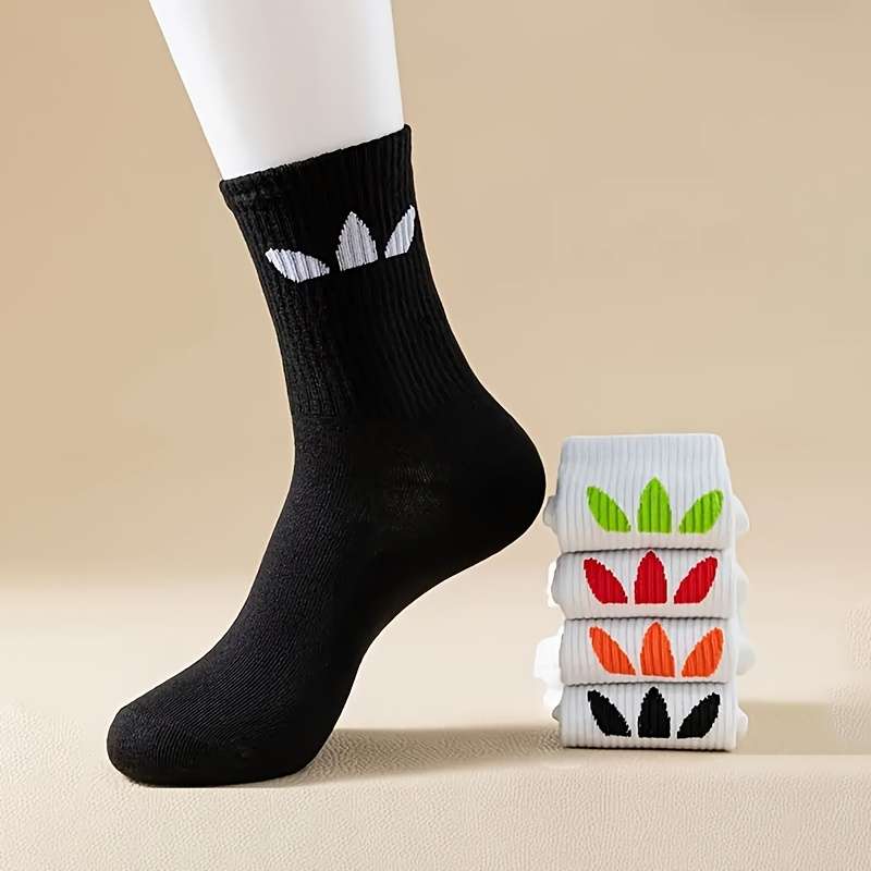 8 Pairs Random One Size High Elastic Socks