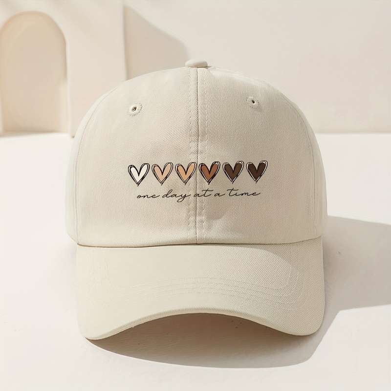 1pc Heart Printed Baseball Cap Breathable Adjustable Golf Hat with Curved Brim Summer Fashion Sun