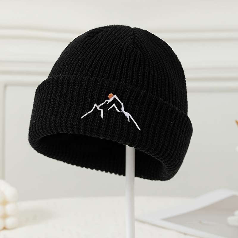 1pc MAKEFGE Embroidered Mountain Flag Acrylic Beanie Stretch Fit Stripe Pattern Lightweight Tog